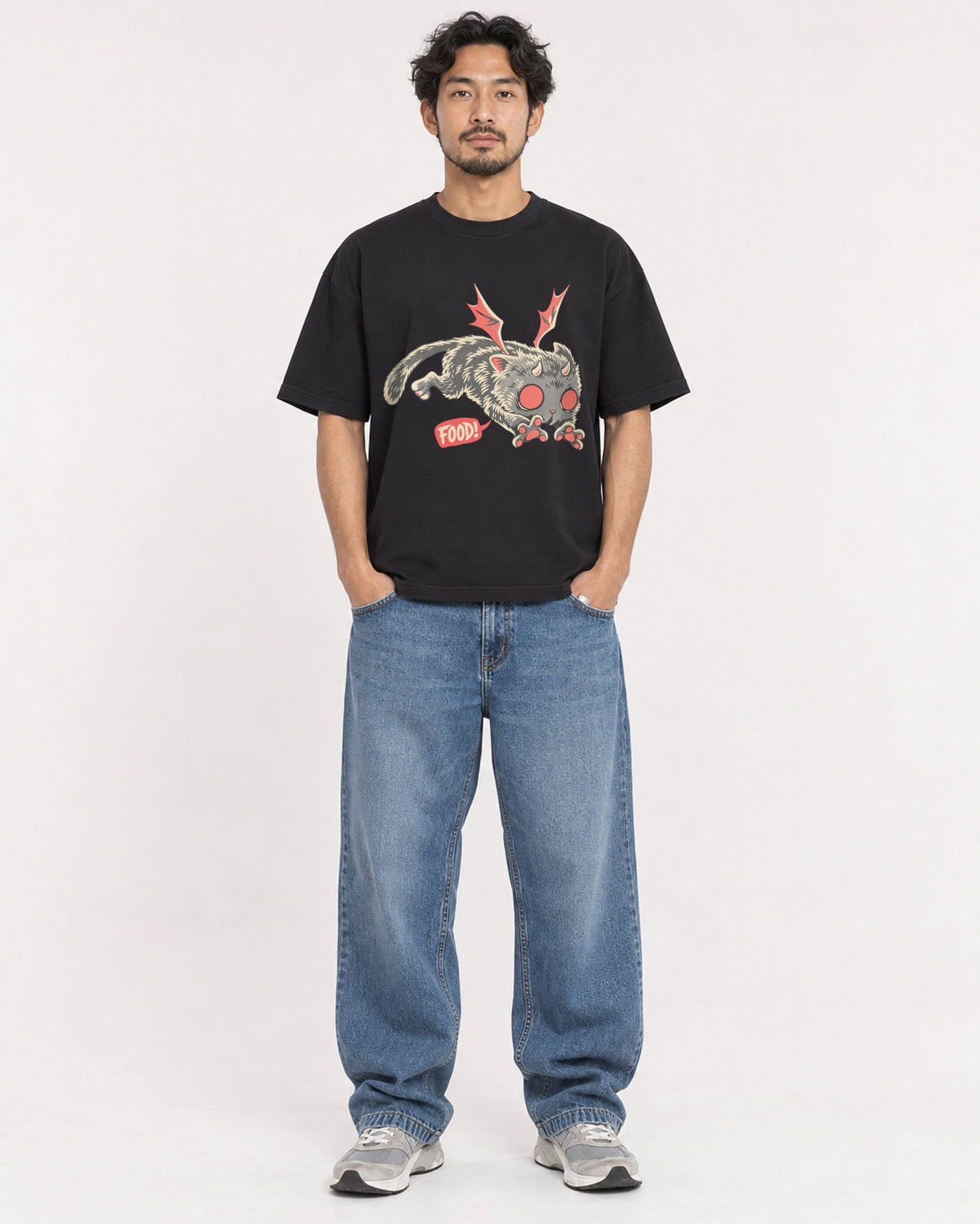Mockup Boxy Heavyweight Tee Black male full-body 02