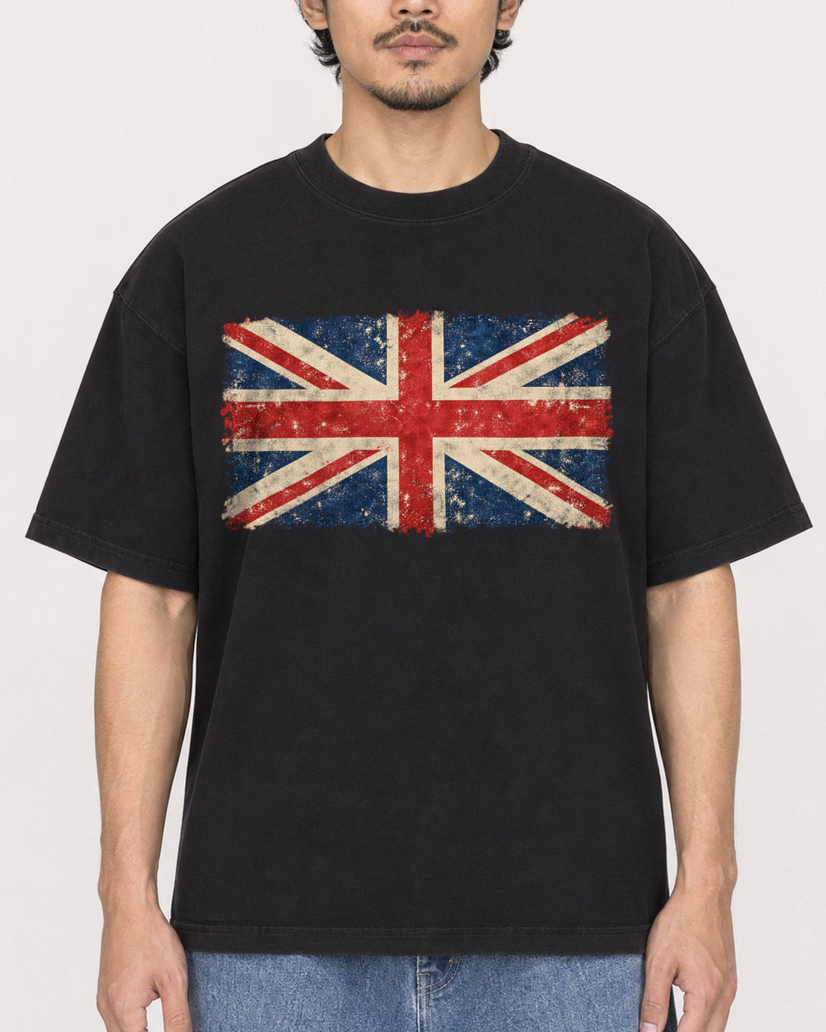 Mockup Boxy Heavyweight Tee Black male close-up 02