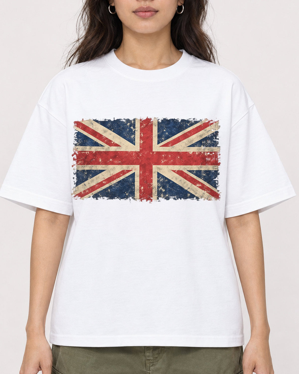Mockup Boxy Heavyweight Tee White female close-up 02