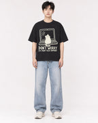 Mockup Boxy Heavyweight Tee Black male full-body 01