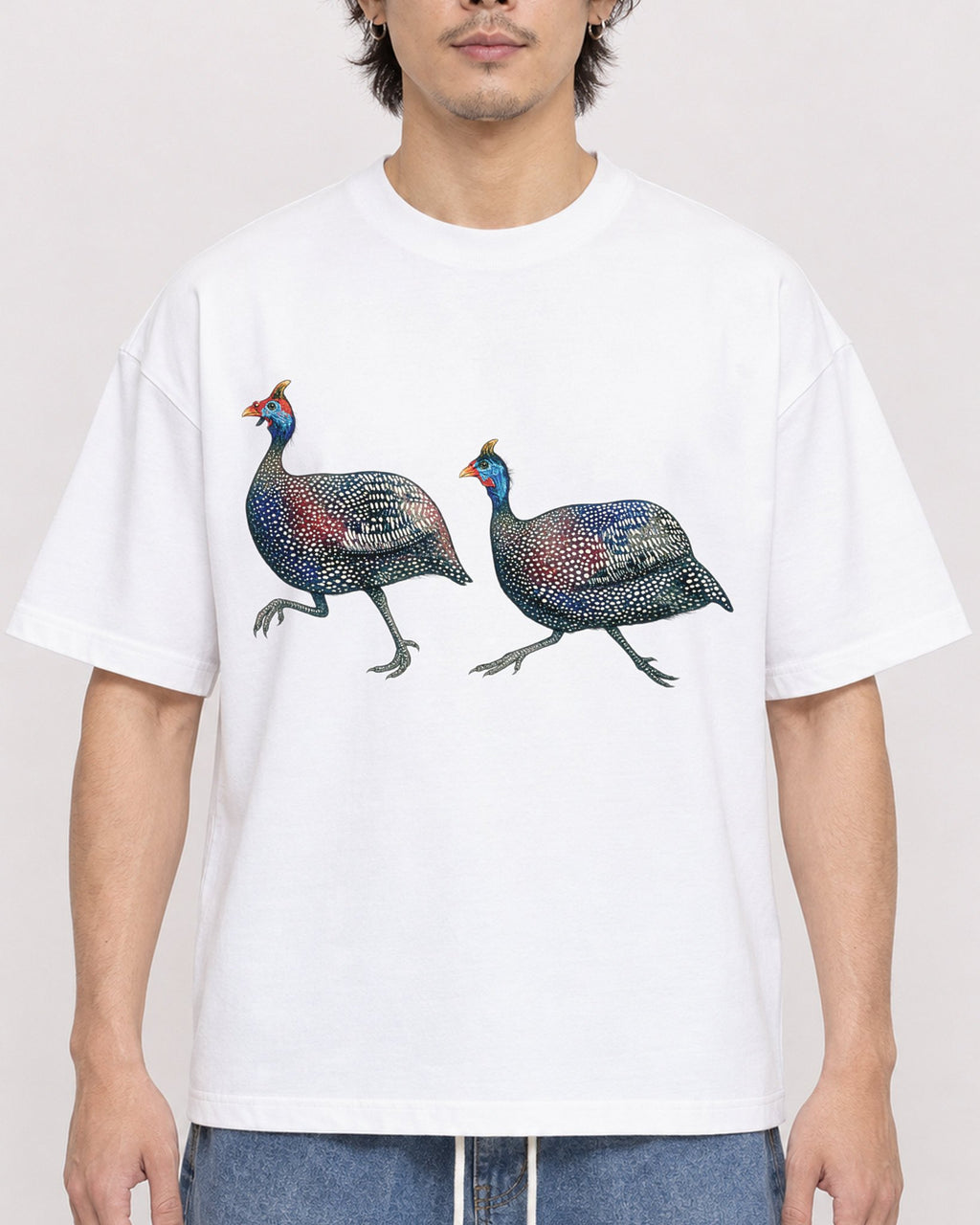 Mockup Boxy Heavyweight Tee White male close-up 03