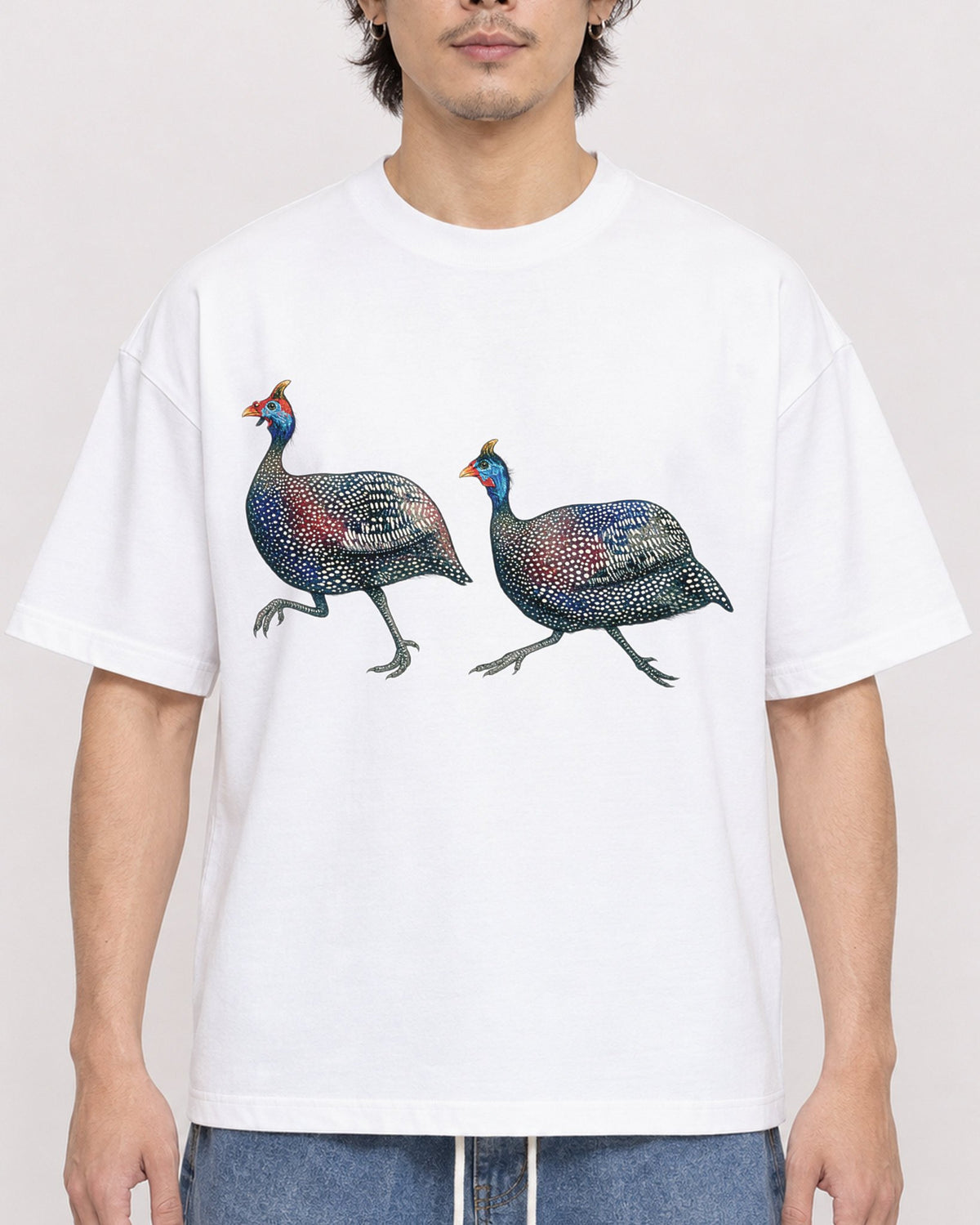 Mockup Boxy Heavyweight Tee White male close-up 03