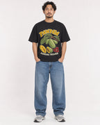 Mockup Boxy Heavyweight Tee Black male full-body 02