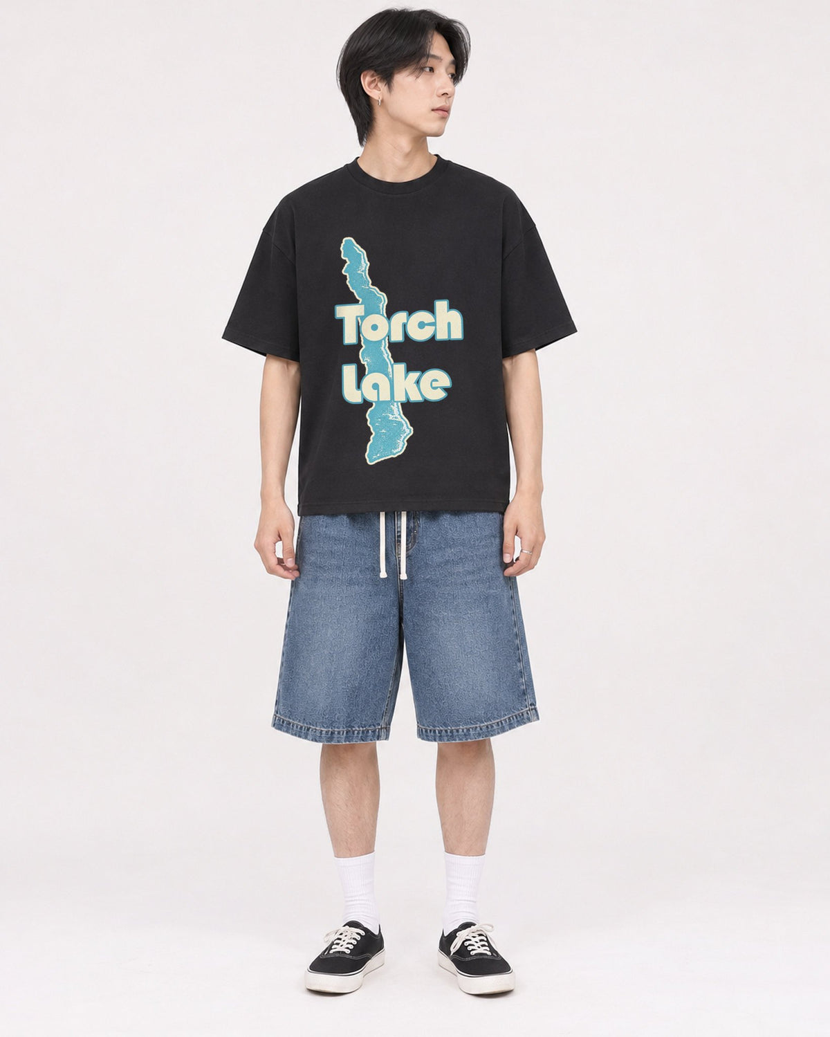 Mockup Boxy Heavyweight Tee Black male full-body 11