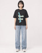Mockup Boxy Heavyweight Tee Black female full-body 11