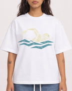 Mockup Boxy Heavyweight Tee White female close-up 06