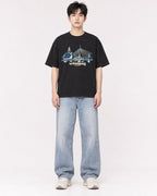 Mockup Boxy Heavyweight Tee Black male full-body 01