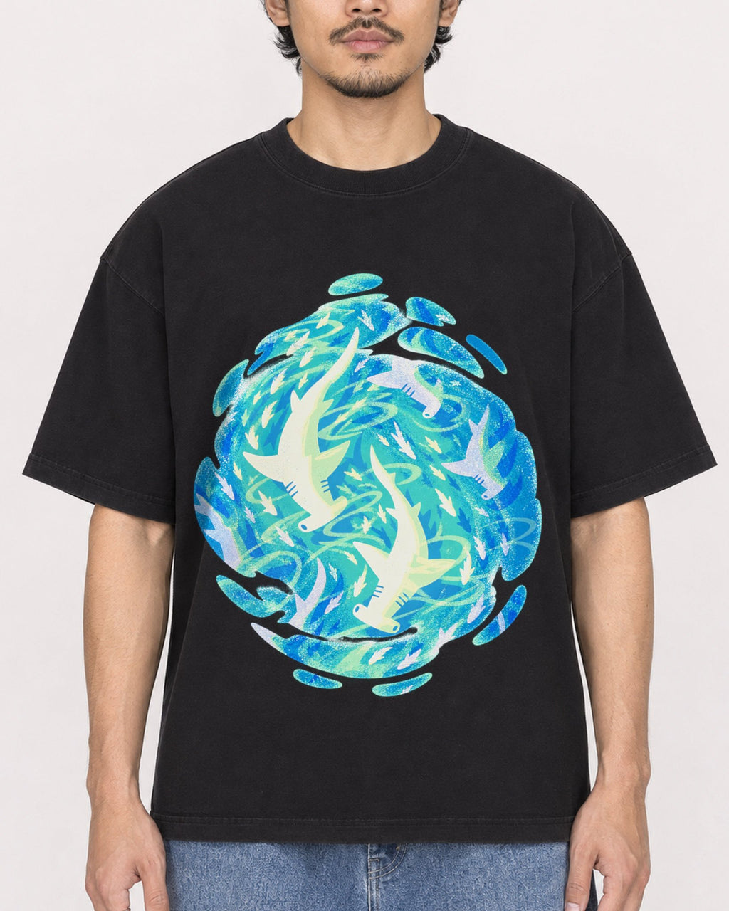 Mockup Boxy Heavyweight Tee Black male close-up 02
