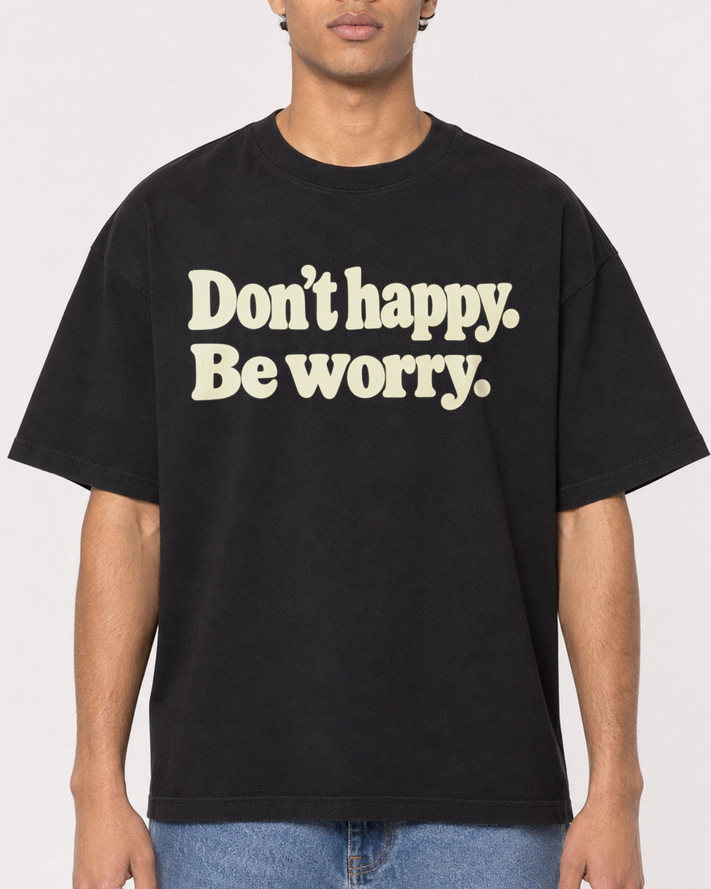Mockup Boxy Heavyweight Tee Black male close-up 10