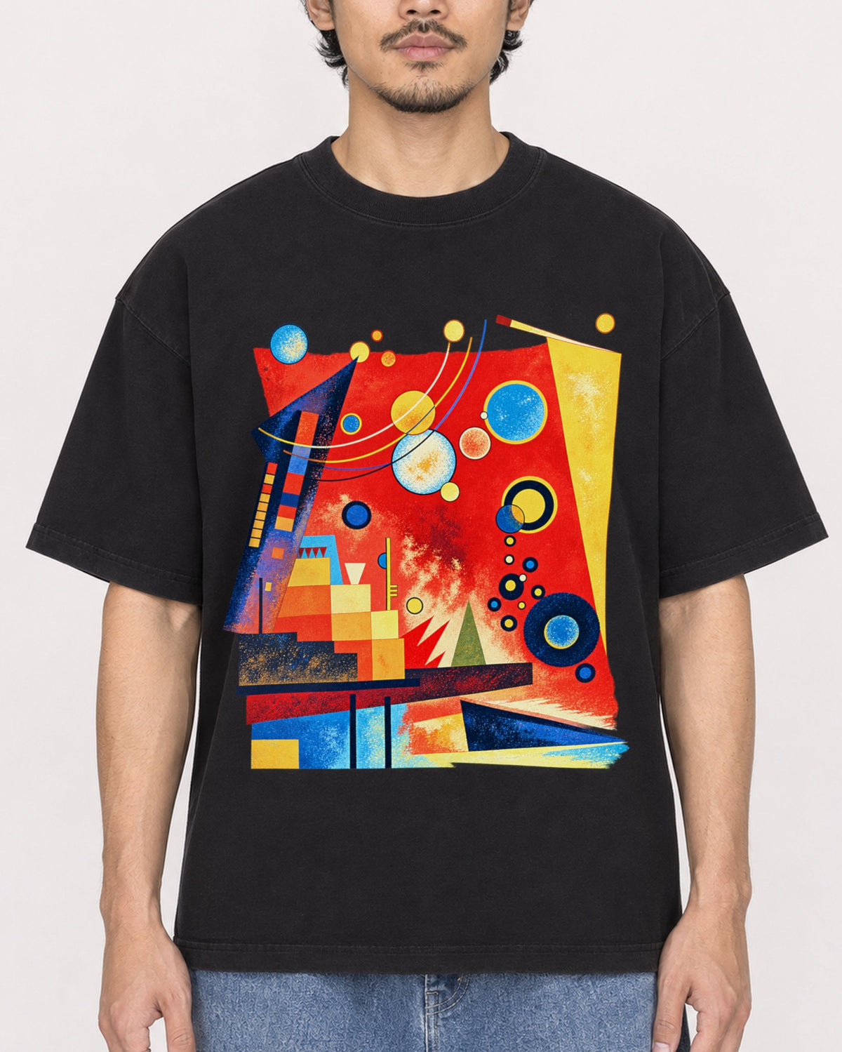 Mockup Boxy Heavyweight Tee Black male close-up 02