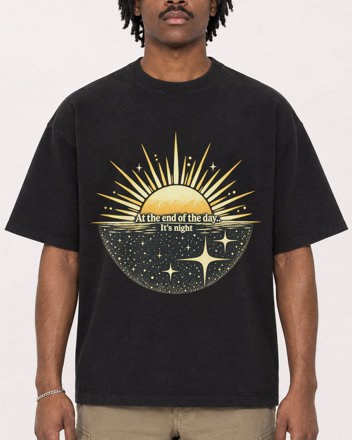 Mockup Boxy Heavyweight Tee Black male close-up 04