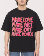 Mockup Boxy Heavyweight Tee Black male close-up 03