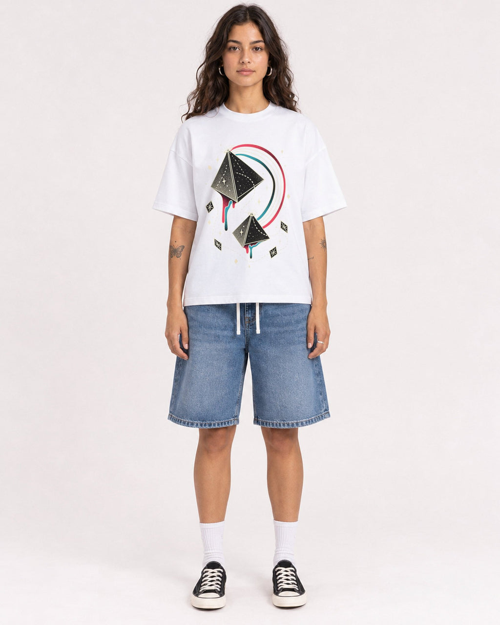 Mockup Boxy Heavyweight Tee White female full-body 06