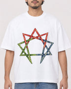 Mockup Boxy Heavyweight Tee White male close-up 02