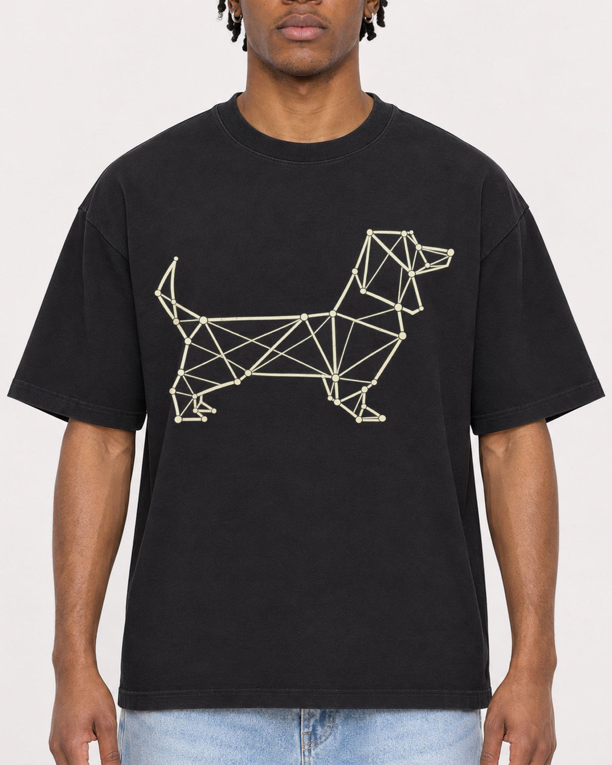 Mockup Boxy Heavyweight Tee Black male close-up 05