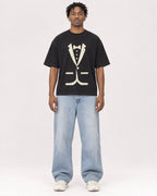 Mockup Boxy Heavyweight Tee Black male full-body 05