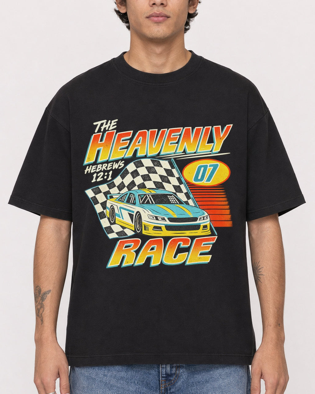 Mockup Boxy Heavyweight Tee Black male close-up 06