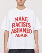 Mockup Boxy Heavyweight Tee White male close-up 01