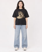 Mockup Boxy Heavyweight Tee Black female full-body 03