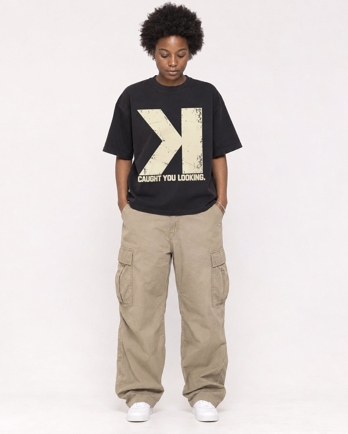 Mockup Boxy Heavyweight Tee Black female full-body 14
