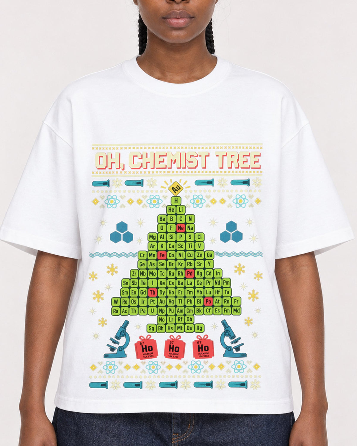 Mockup Boxy Heavyweight Tee White female close-up 44