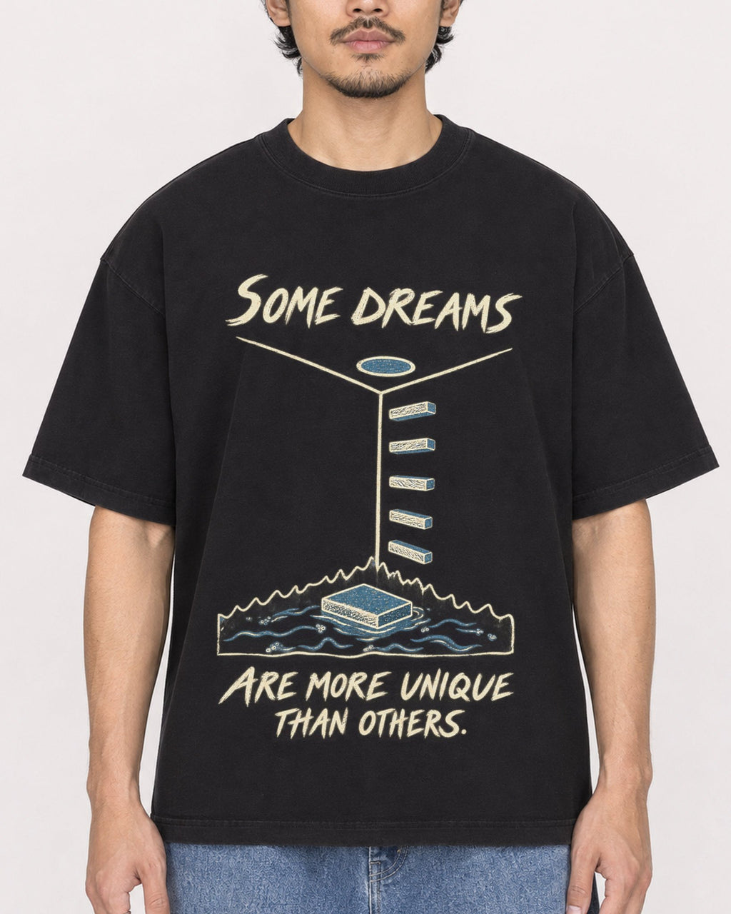 Mockup Boxy Heavyweight Tee Black male close-up 02