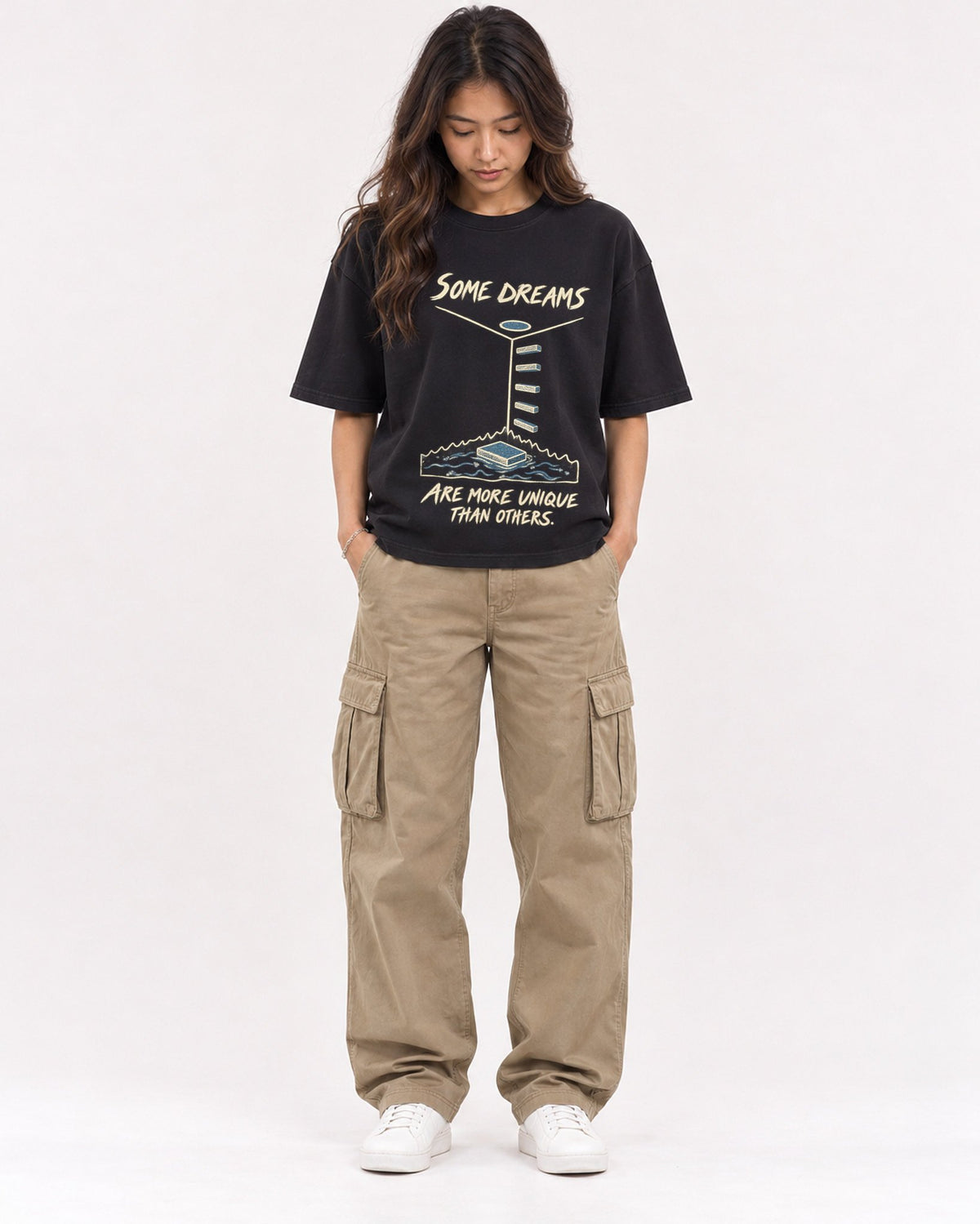 Mockup Boxy Heavyweight Tee Black female full-body 02