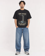 Mockup Boxy Heavyweight Tee Black male full-body 02