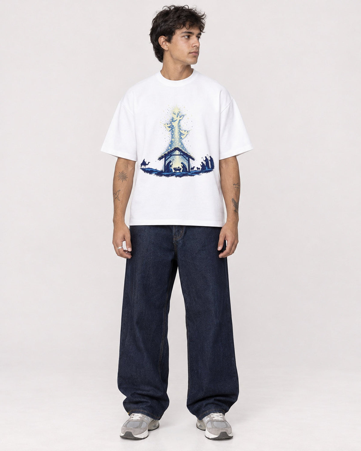 Mockup Boxy Heavyweight Tee White male full-body 06