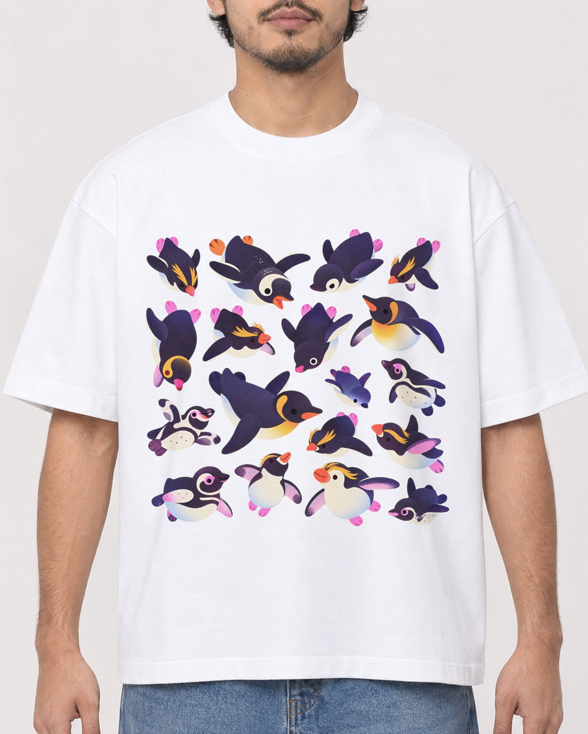 Mockup Boxy Heavyweight Tee White male close-up 02