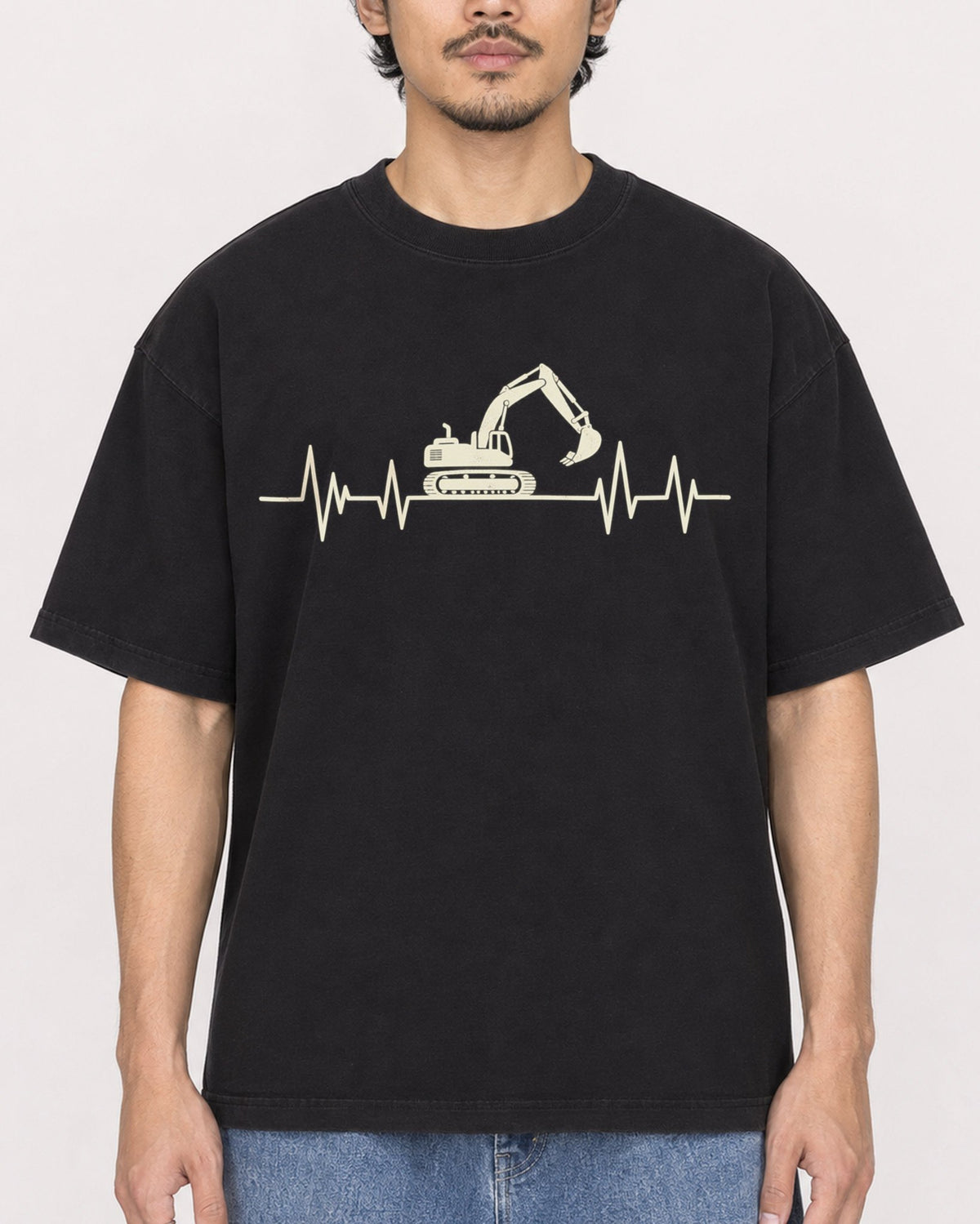 Mockup Boxy Heavyweight Tee Black male close-up 02