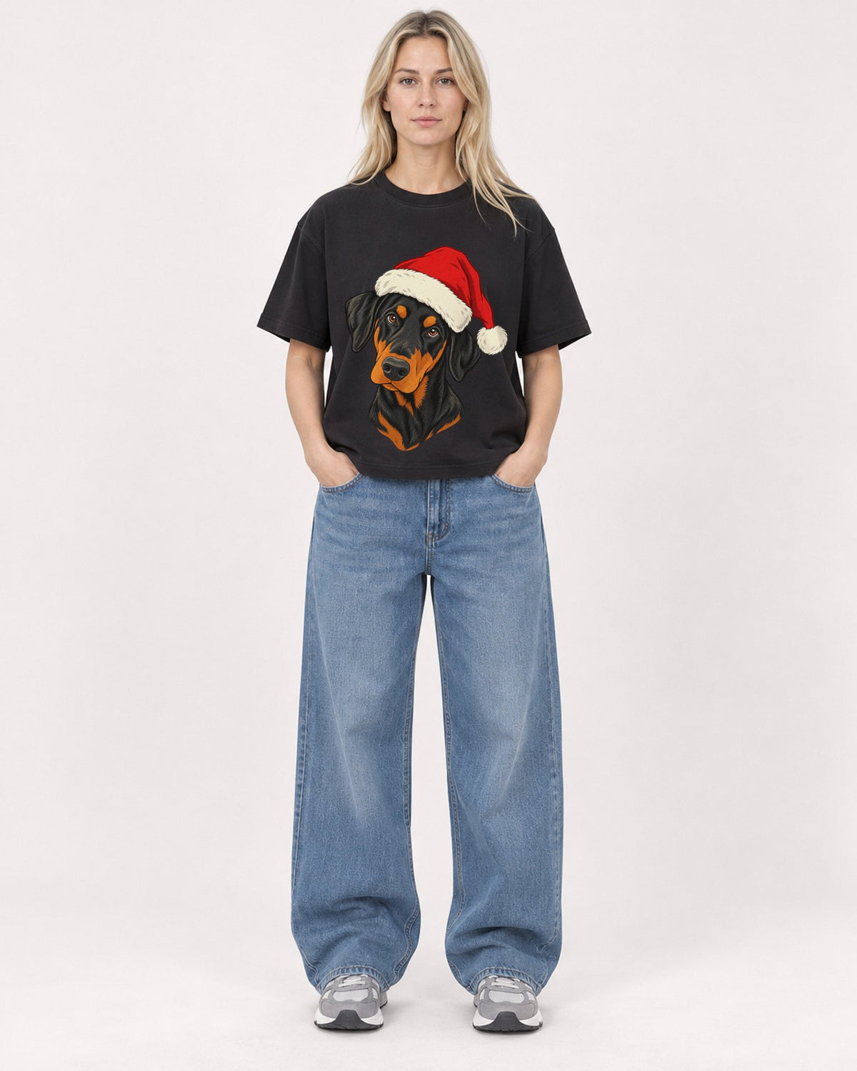 Mockup Boxy Heavyweight Tee Black female full-body 08