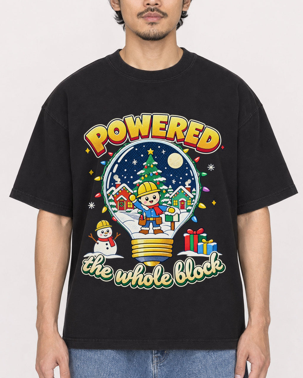 Mockup Boxy Heavyweight Tee Black male close-up 02