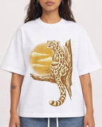 Mockup Boxy Heavyweight Tee White female close-up 06