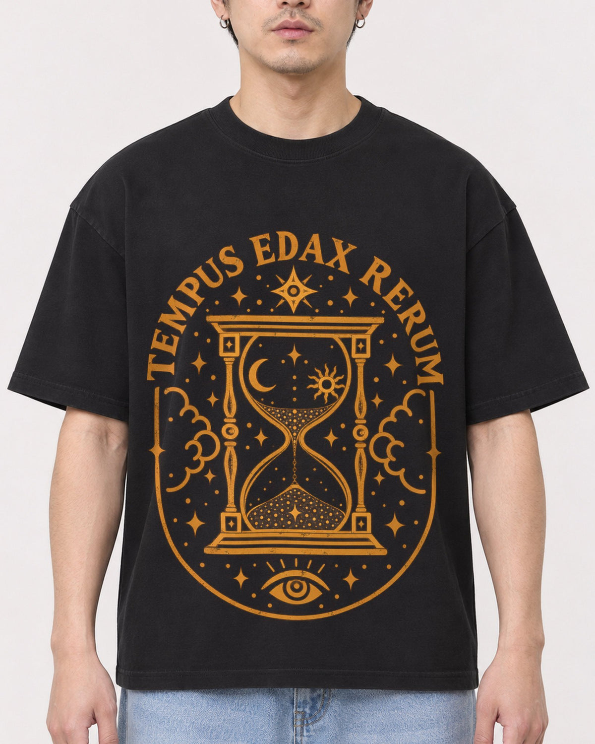Mockup Boxy Heavyweight Tee Black male close-up 13