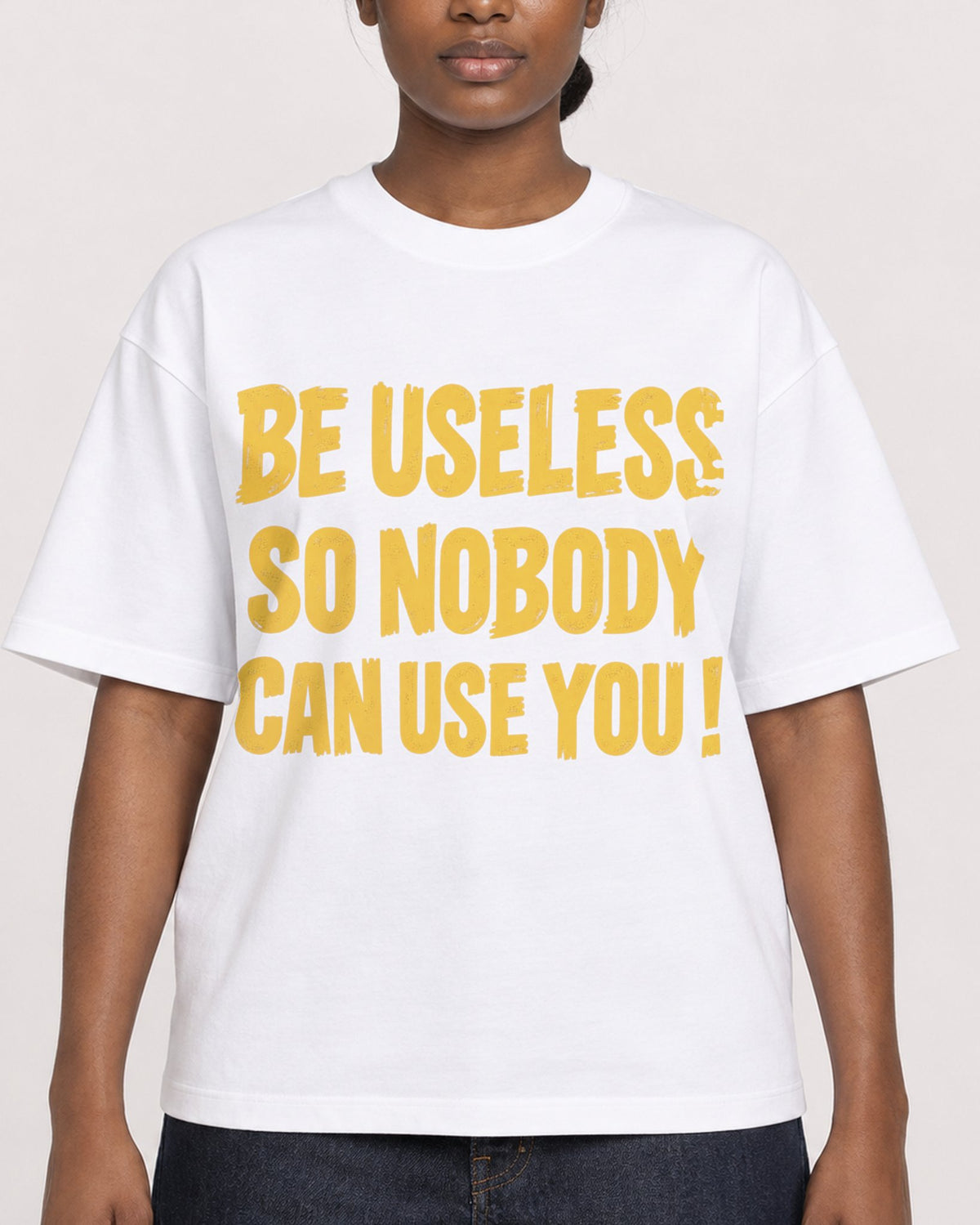 Mockup Boxy Heavyweight Tee White female close-up 34