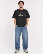 Mockup Boxy Heavyweight Tee Black male full-body 02