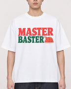 Mockup Boxy Heavyweight Tee White male close-up 01