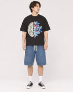 Mockup Boxy Heavyweight Tee Black male full-body 03