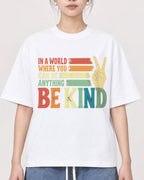 Mockup Boxy Heavyweight Tee White female close-up 41
