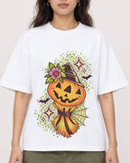 Mockup Boxy Heavyweight Tee White female close-up 02