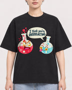 Mockup Boxy Heavyweight Tee Black female close-up 23