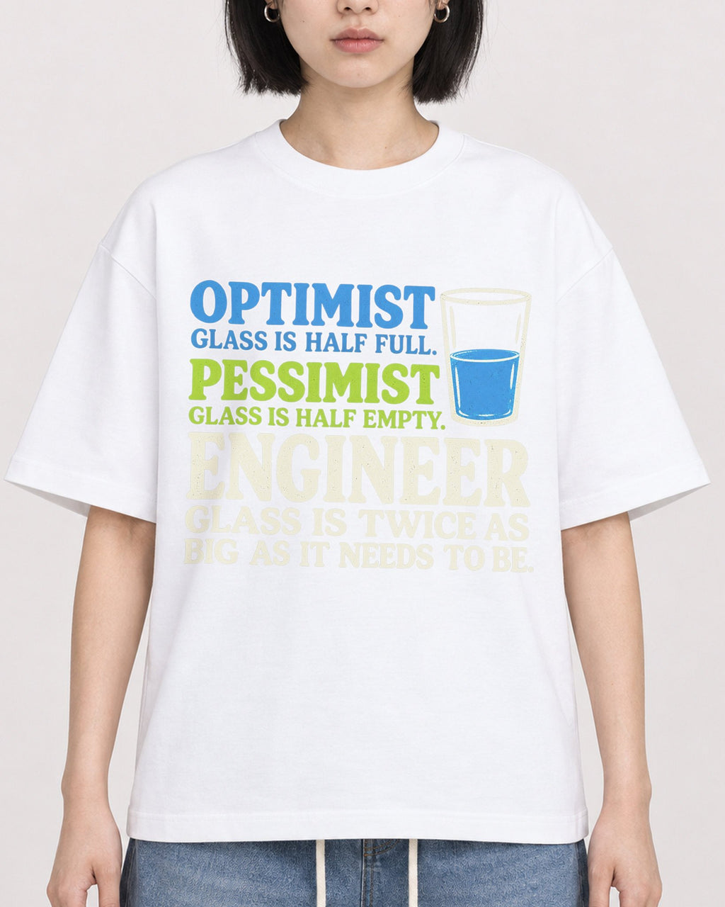 Mockup Boxy Heavyweight Tee White female close-up 11