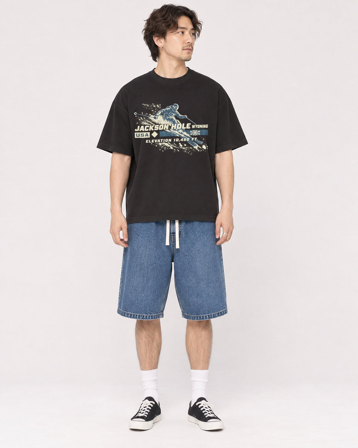 Mockup Boxy Heavyweight Tee Black male full-body 03
