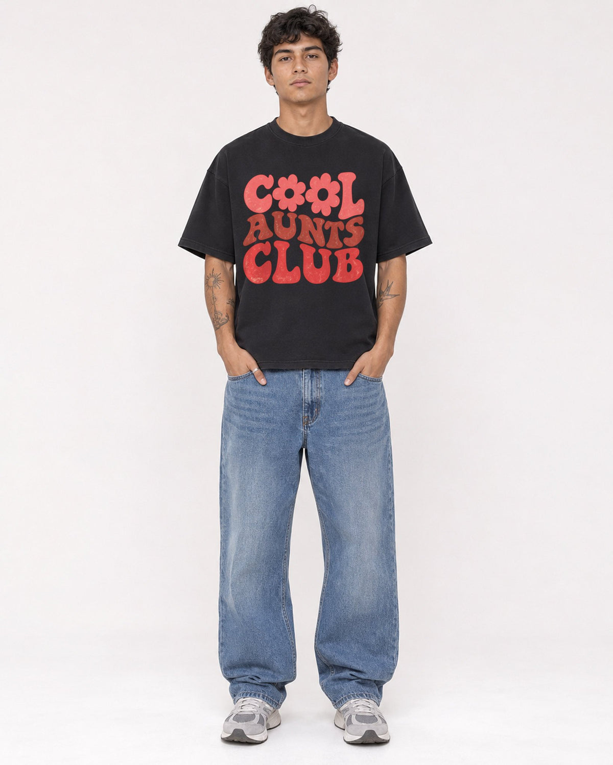Mockup Boxy Heavyweight Tee Black male full-body 06