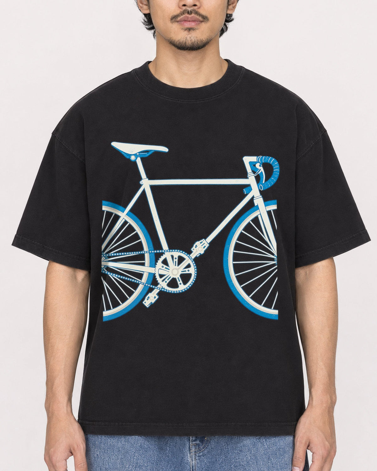 Mockup Boxy Heavyweight Tee Black male close-up 02