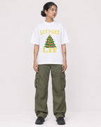 Mockup Boxy Heavyweight Tee White female full-body 12