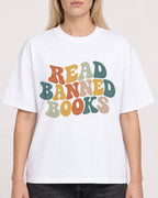 Mockup Boxy Heavyweight Tee White female close-up 08