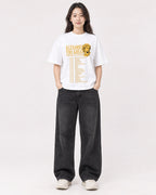 Mockup Boxy Heavyweight Tee White female full-body 03