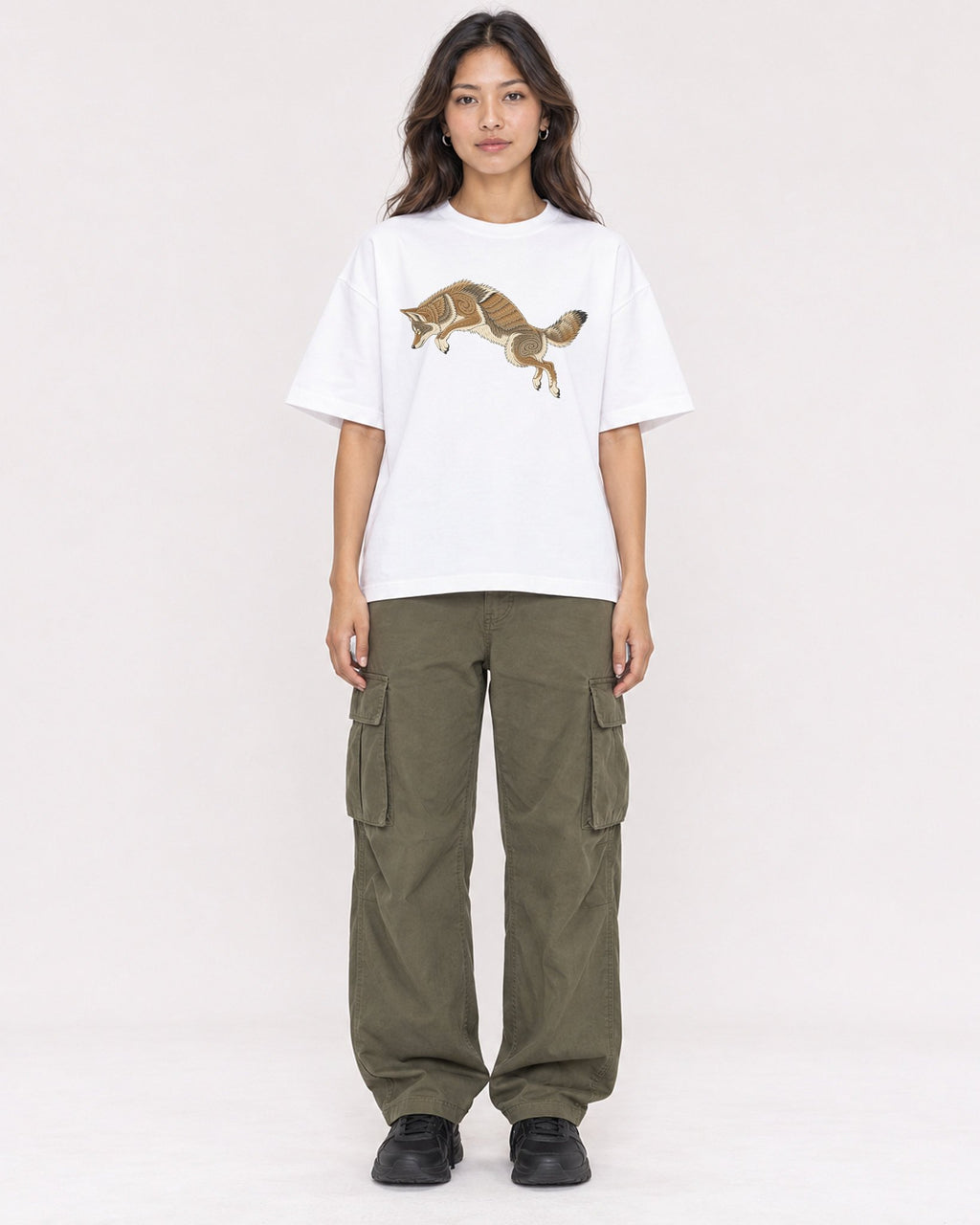 Mockup Boxy Heavyweight Tee White female full-body 02